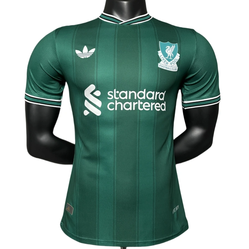 d1e0acc20d 2025-26 Liverpool Green Player Edition Football Jersey - Image 1