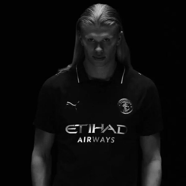 Manchester City 2025-26 Away Infantile Kit - Official Puma