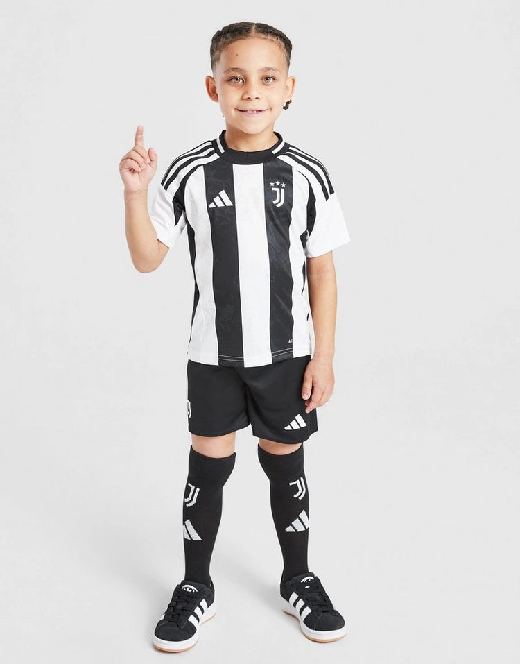 jd_705120_a.jpg Juventus 2024-25 Home Infantile Kit - Official Adidas - Image 1
